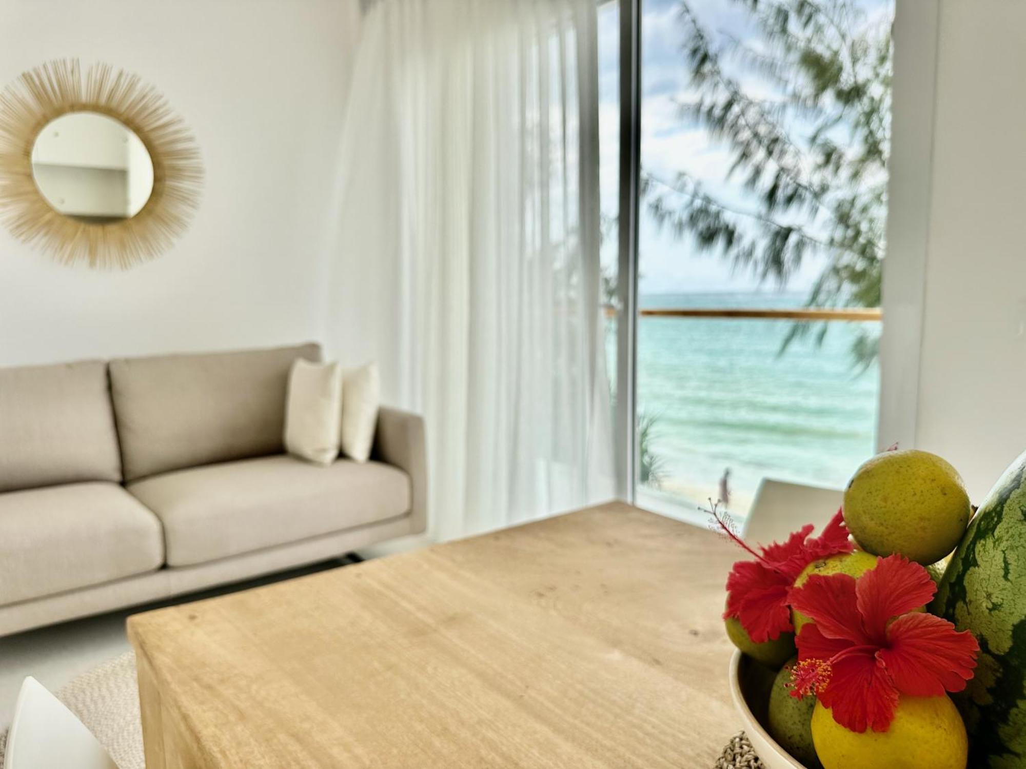 Oceanview Penthouse Mirage Zanzibarhouses Apartment *