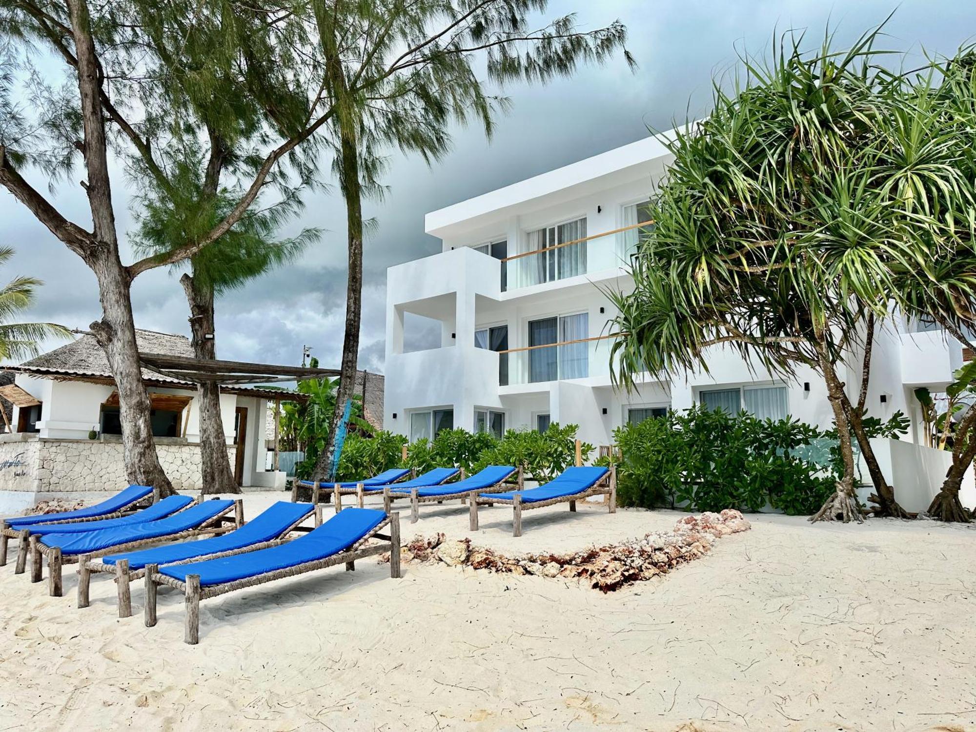 Oceanview Penthouse Mirage Zanzibarhouses